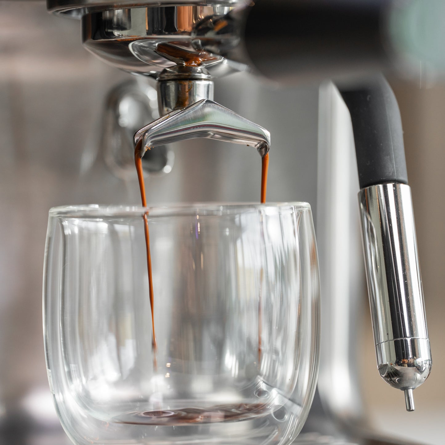 AIVIQ Aspire Expert Espresso Machine with Integrated Grinder and Touchscreen